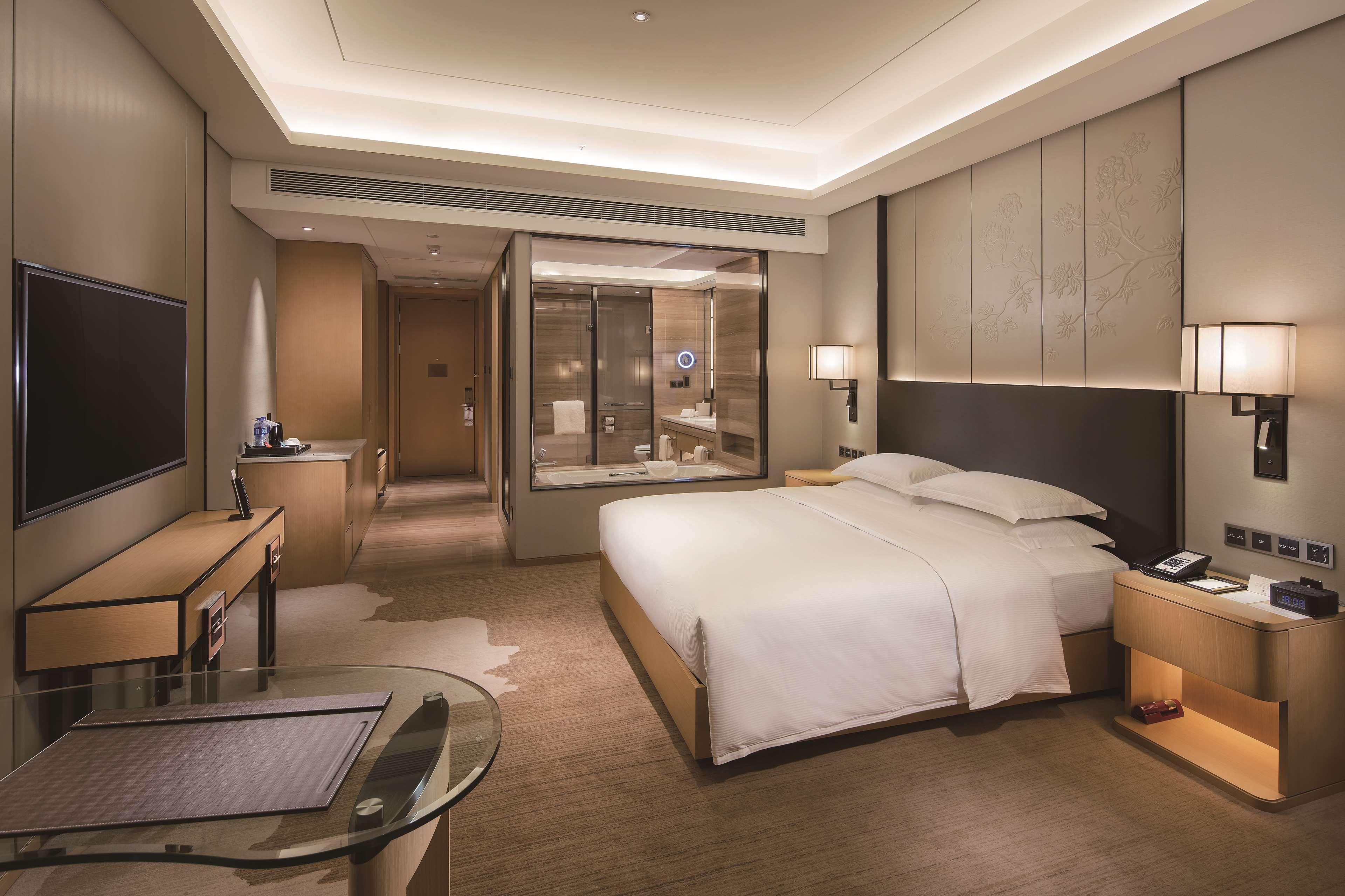 Отель Hilton Chengdu Longquanyi Экстерьер фото