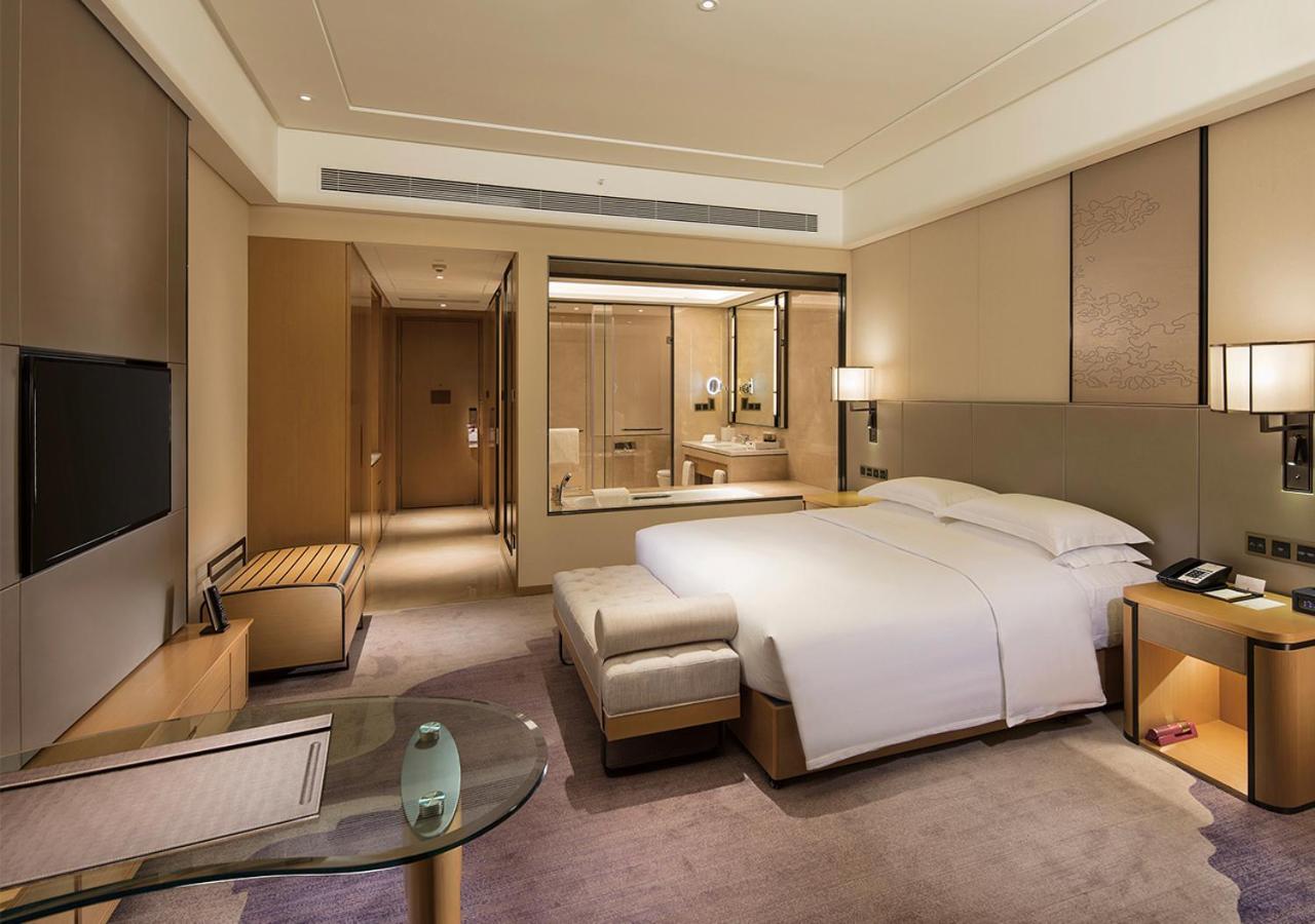 Отель Hilton Chengdu Longquanyi Экстерьер фото