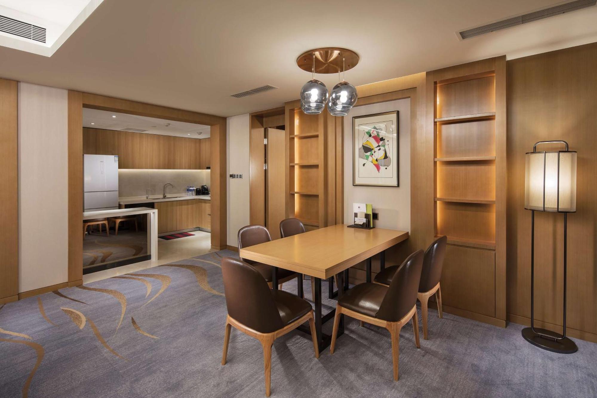 Отель Hilton Chengdu Longquanyi Экстерьер фото