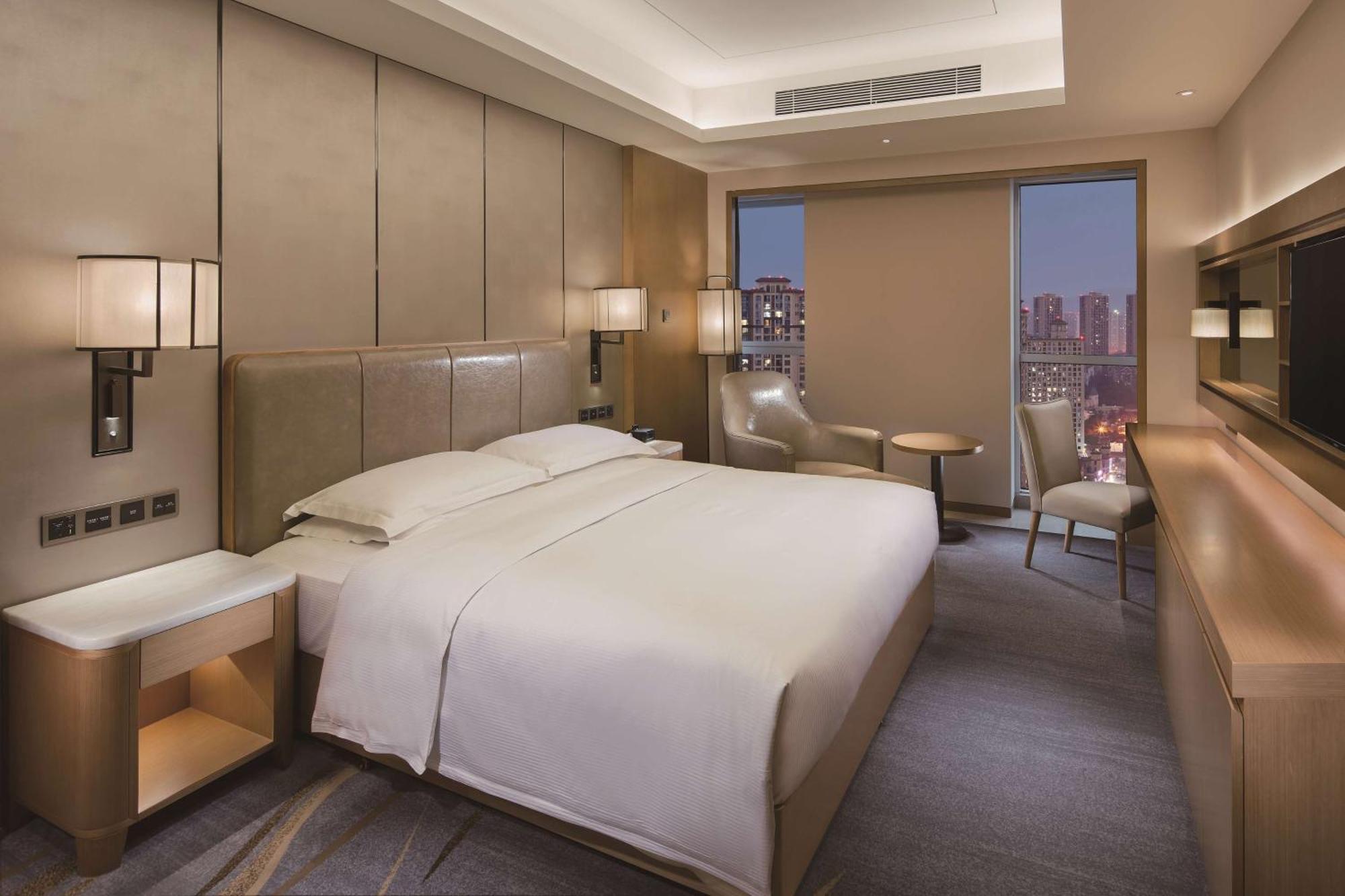 Отель Hilton Chengdu Longquanyi Экстерьер фото