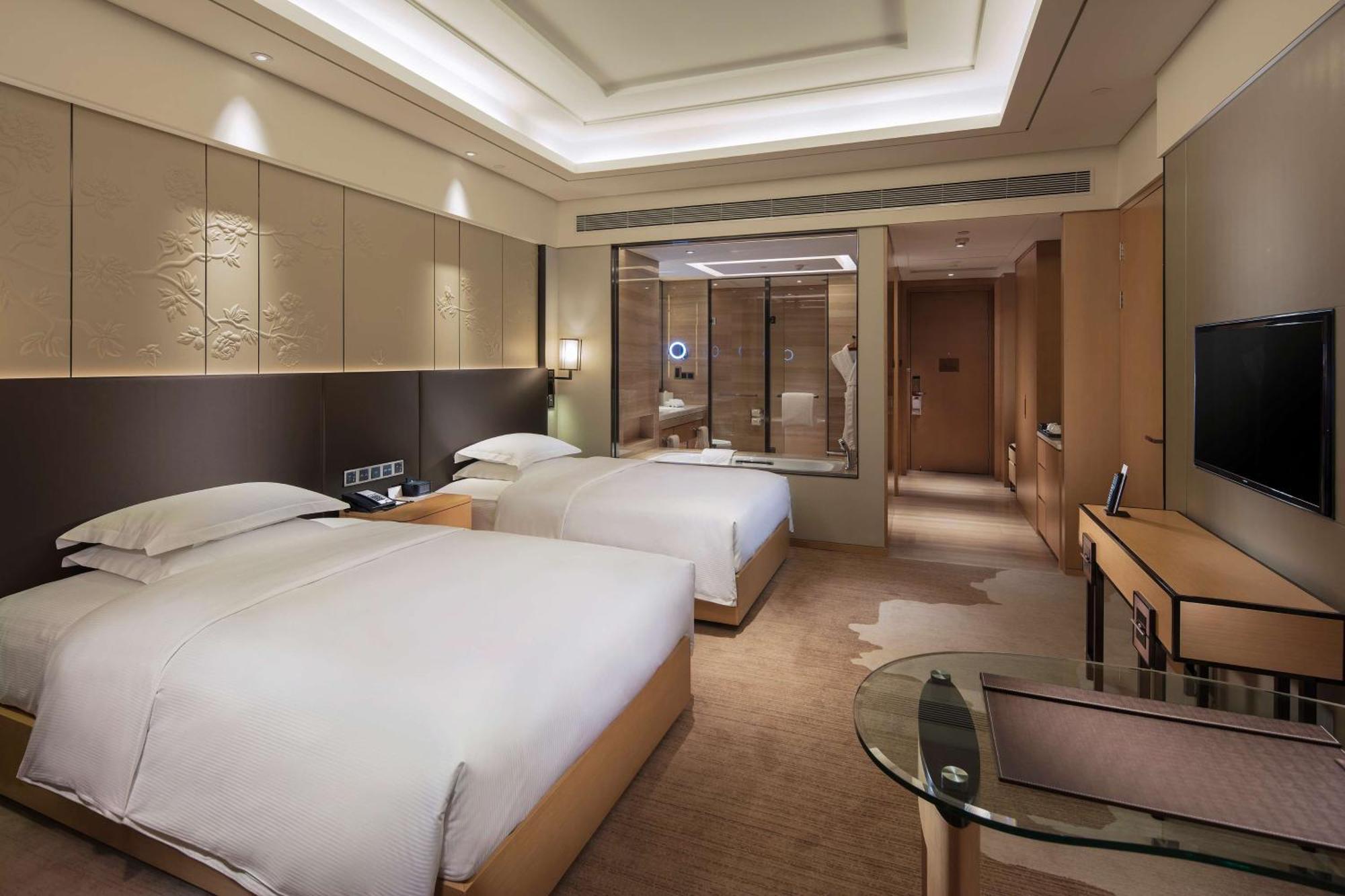 Отель Hilton Chengdu Longquanyi Экстерьер фото